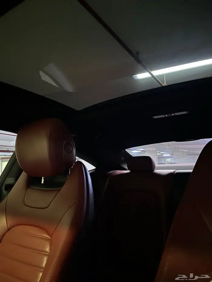 مرسيدس c300 كوبية بحالة الوكااالة 12