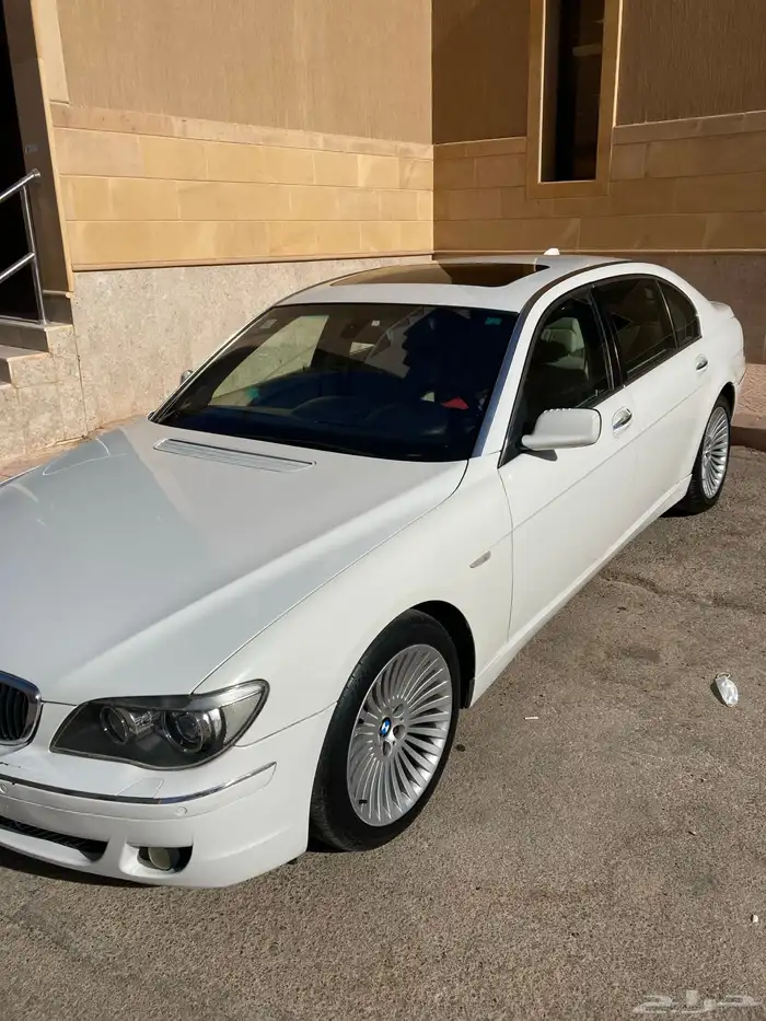 بي ام دبليو 730 1