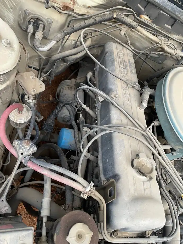 نيسان لوريل 1985 200L تشليح قطع 50