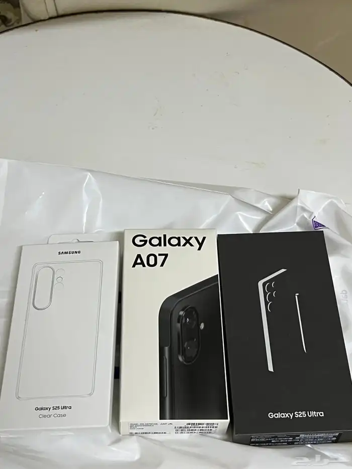 Samsung جلاكسي S25 مع جراب الشركة مع Samsung جلاكسي A07 4