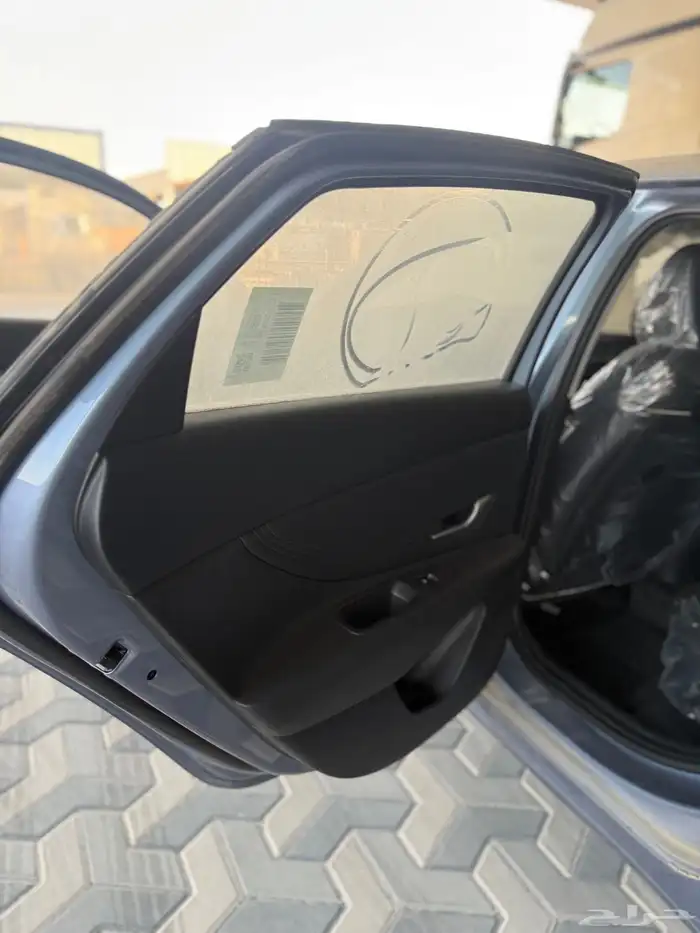 للبيع هونداي الانترا ( اصفار ) 2025 16