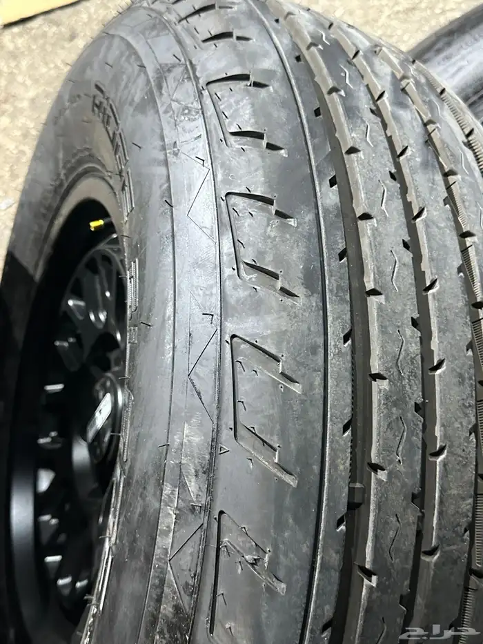 جنوط ميثود 6 مسمار مع كفرات شاهين تيلندي مقاس 17 22