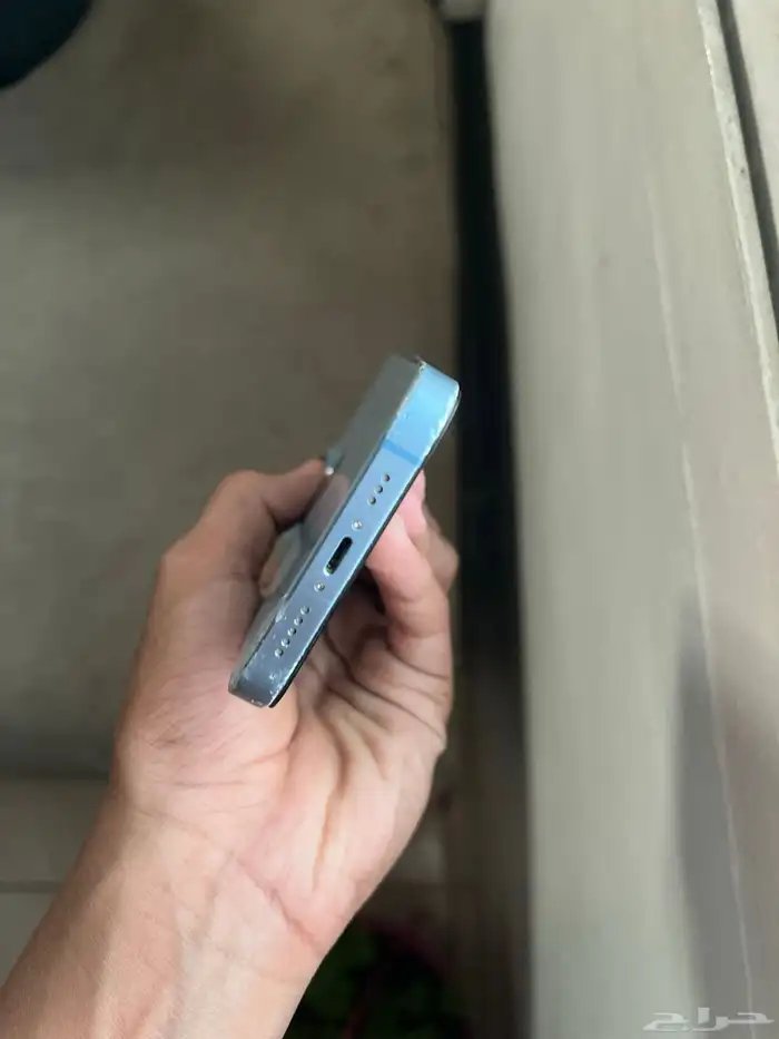 ايفون 14 256 قيقا بسعر لقطة 4