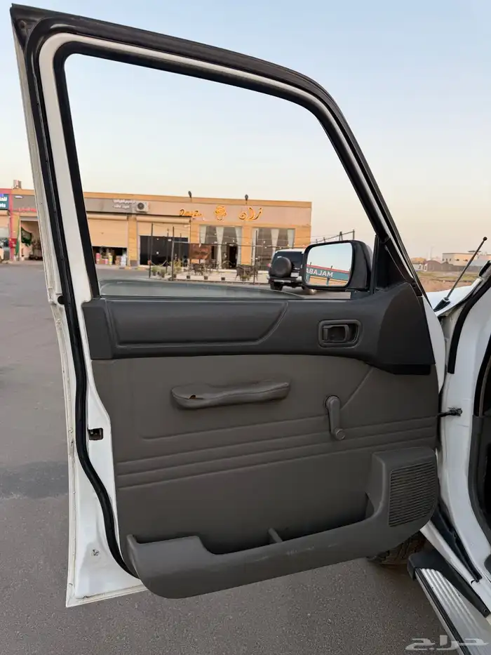 نيسان 2001 بدي شرط معدا رش بسيط لا يذكر محركات شرط 4
