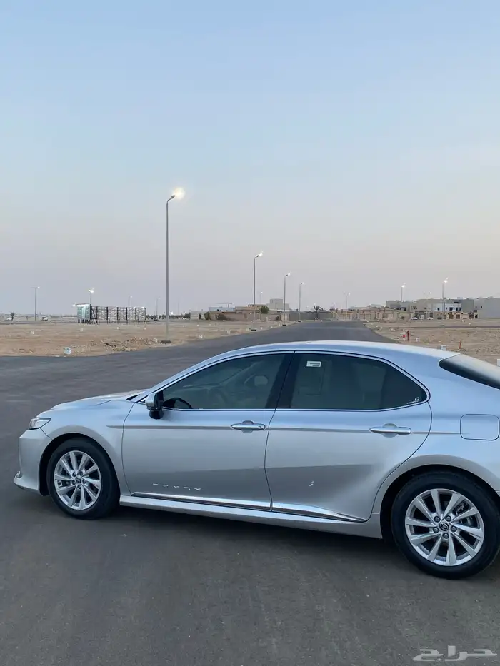 كامري GLE 2023 فل كامل سعوديه 17