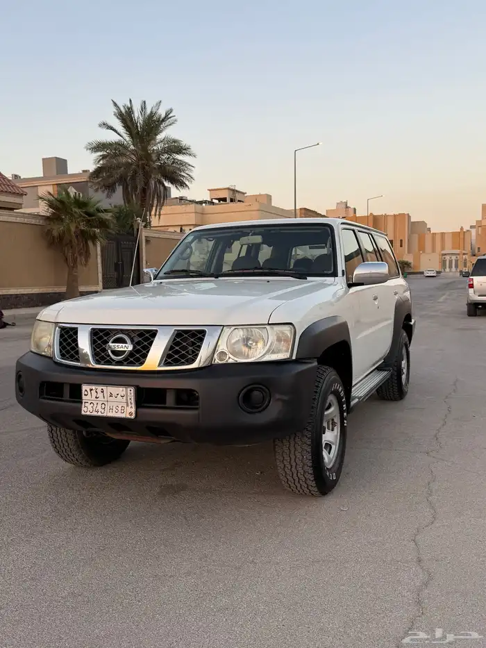 نيسان باترول 2011 1