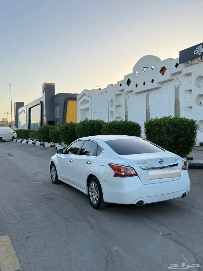 نيسان التيما 2013 0