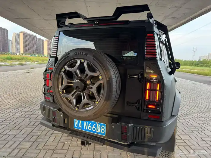 etway t2 Modified Land Rover Defender Version 8