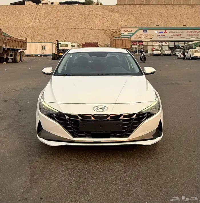 هونداي النترا 2021 ( بنزين ) فل كامل بدون فتحه سقف للبيع 1