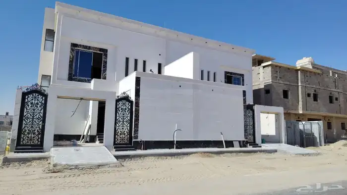 فيلا دبلكس متصلة للبيع بسعر مميز الجبيل حي الضاحية 0