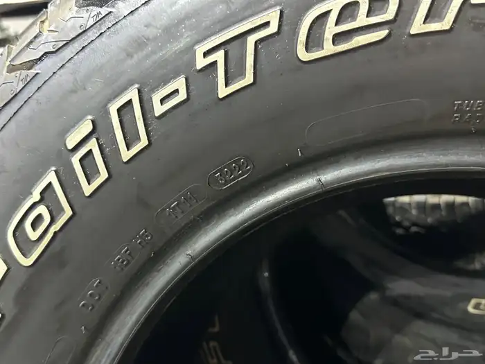 كفرات ربع حجري بي اف جودرتش مقاس 285 70 17 11