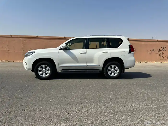 تويوتا برادو موديل 2022 3