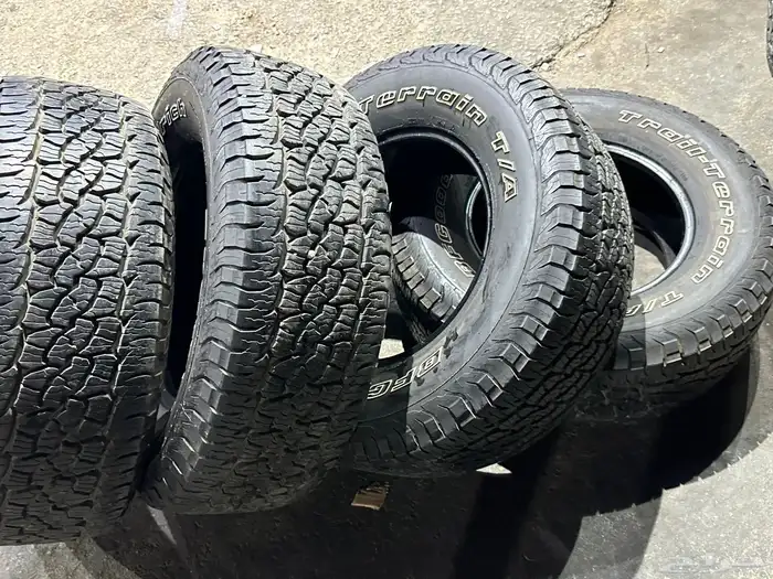 كفرات ربع حجري بي اف جودرتش مقاس 285 70 17 25