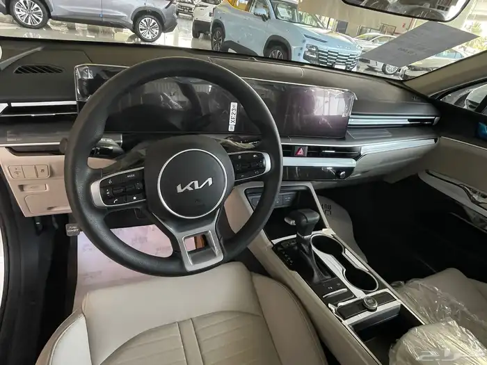 KIA K5 LX 2025 2