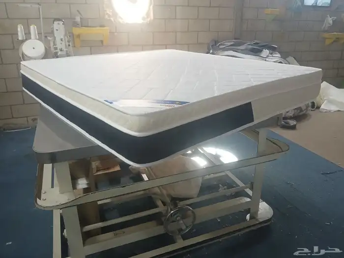 غرفة نوم كاملة  أثاث منزلي  سرير ودولاب وبطانيات 10