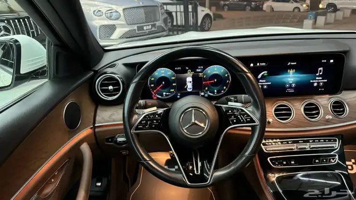 مرسيديس E200 3
