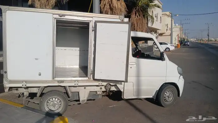 سيارة ثلاجه للبيع 0