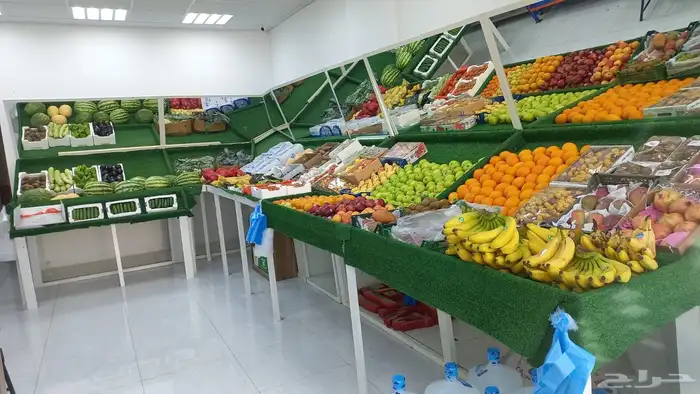 للبيع محل خضروات وفواكه تقبيل 0