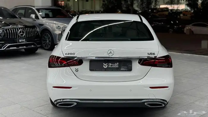 مرسيديس E200 0