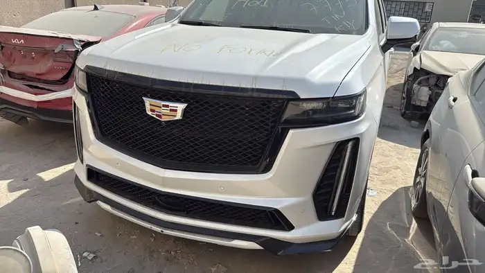 cadillac escalade v 2024في دبي 0