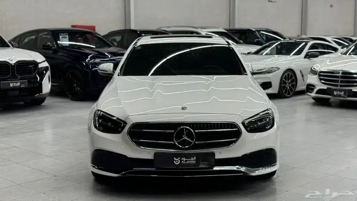مرسيديس E200 8