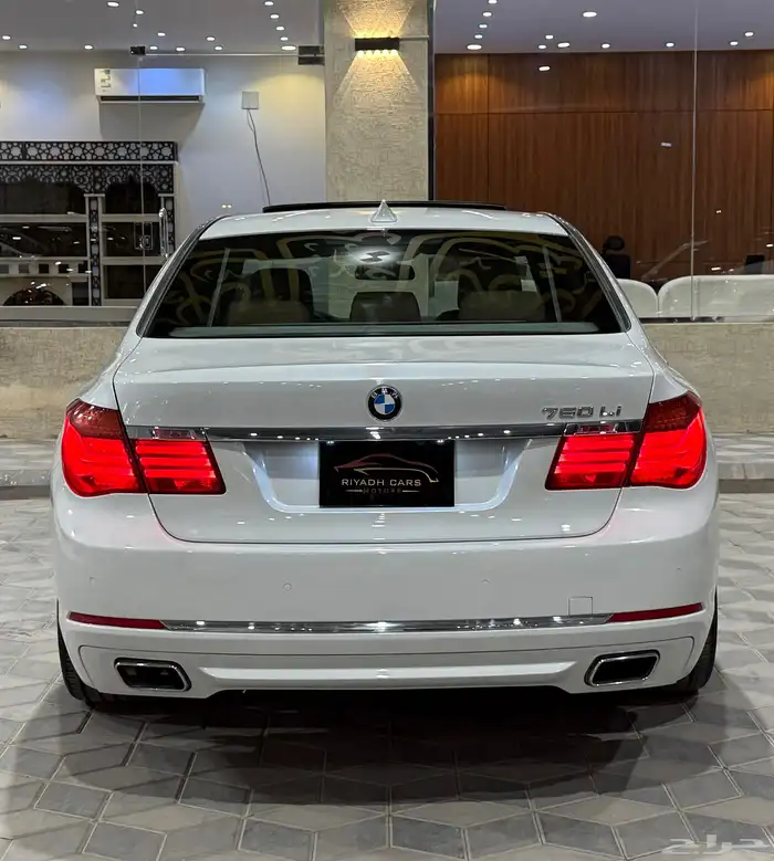 بي ام دبليو 2014 730Li(بحالة ممتازة) 3