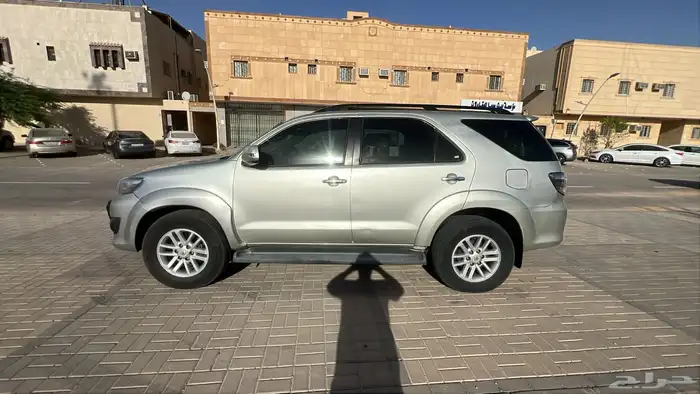 فورشنر فورتشنر 2012 Toyota Fortuner فل كامل V6 دبل دفلوك 29