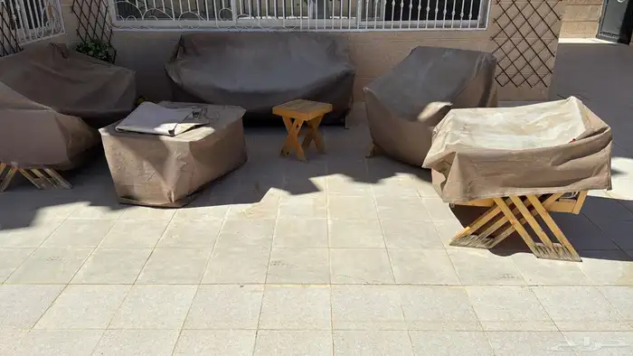 جلسة حوش 1