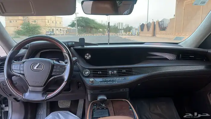 لكزس 2018 ls 350 4