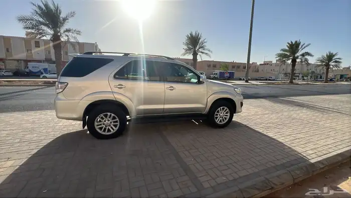 فورشنر فورتشنر 2012 Toyota Fortuner فل كامل V6 دبل دفلوك 27