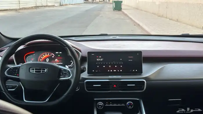جيلي كولراي 2023 10