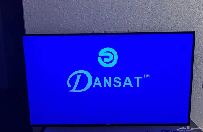 شاشة للبيع بحالة ممتازة 0