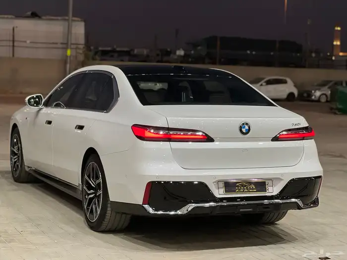 بي ام دبليو 740 كت M موديل 2023 6