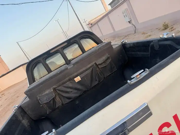 صندوق طابقين عزبه وتانكي ماء بحاله ممتازه 0