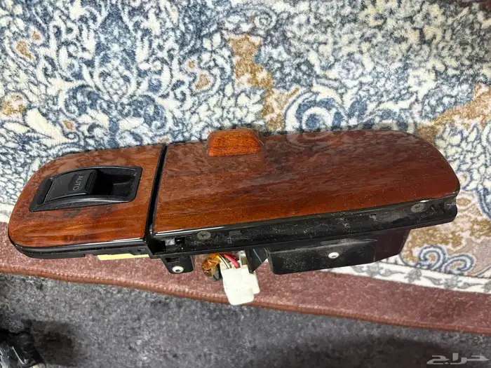 ديكور باب لكزس Ls400 0