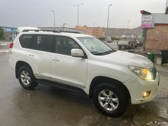 سيارة برادو 2013 3
