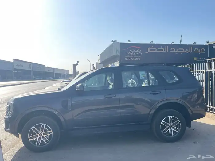 فورد ايفرست استاندر بنزين 2025 1
