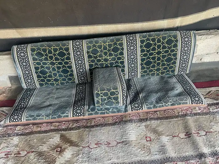 اثاث 0
