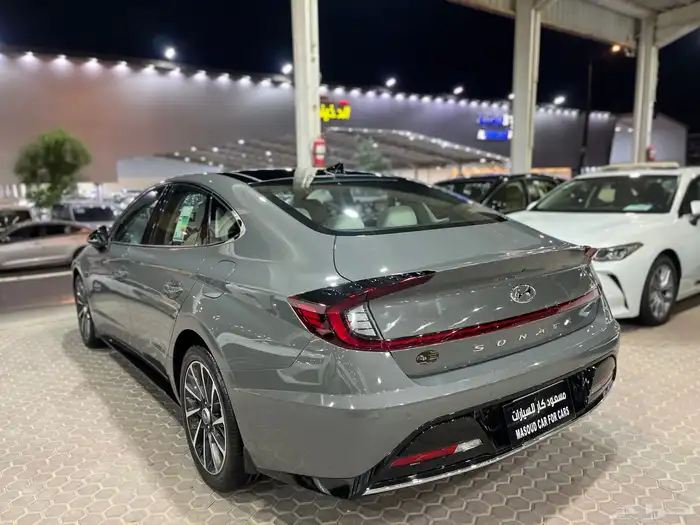 هيونداي سوناتا 2023 سمارت بلس 13
