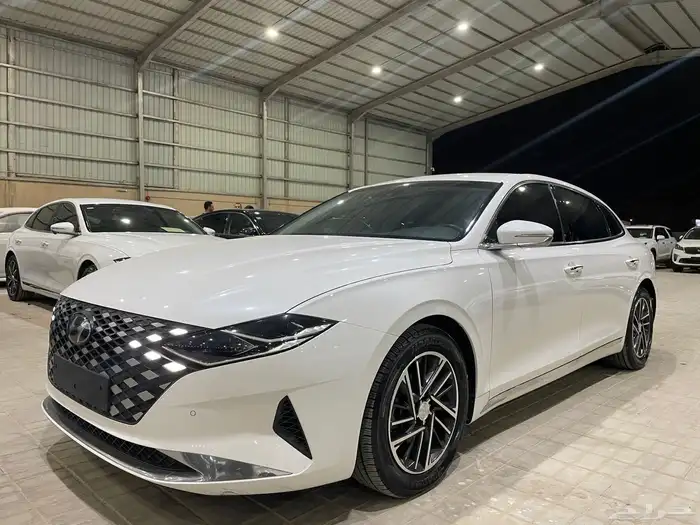 هونداي ازيرا 2021رادار-قياده ذاتيه(بنزين)2.5L 1