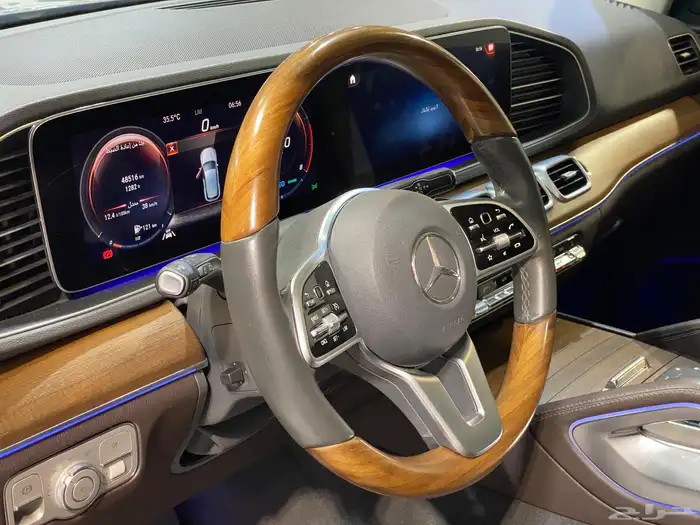 مرسيدس GLE450 2020 ( العداد 48 الف ) بحالة الوكاالة 10