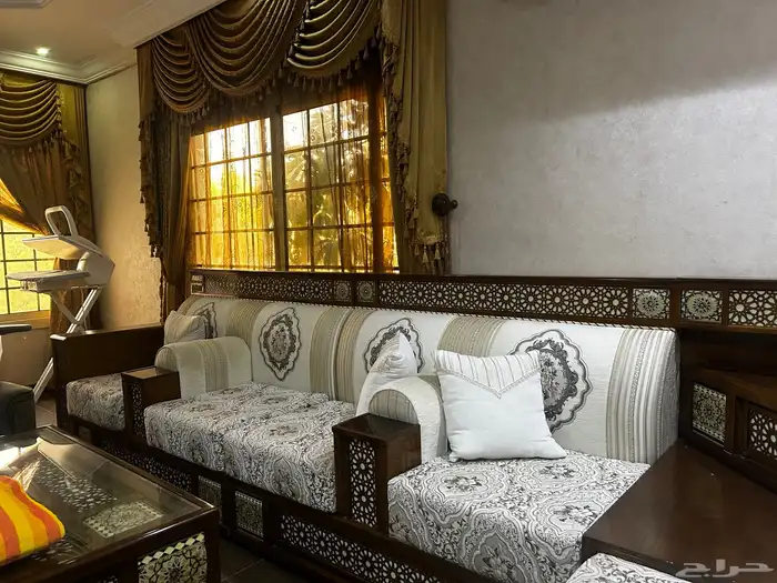اثاث للبيع خشب فاخر 6
