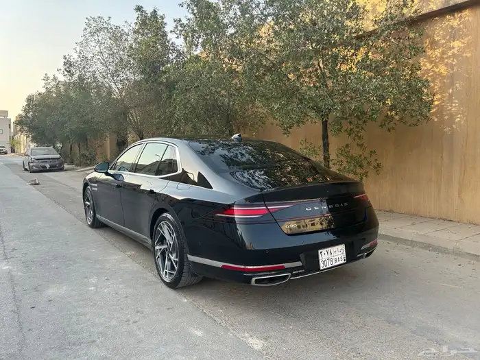 جنسس G90 رويال اعلى فئة 2023 وكالة 3