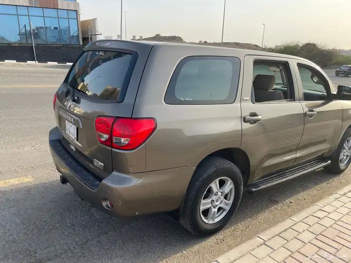 للبيع سيكويا 2012 4