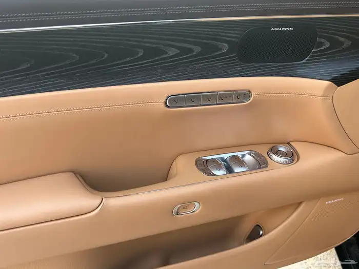 جنسس G90 رويال اعلى فئة 2023 وكالة 6