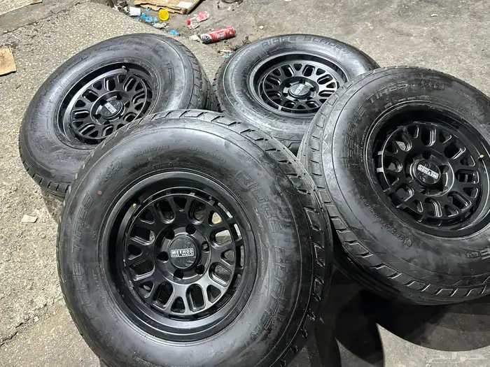 جنوط ميثود 6 مسمار مع كفرات شاهين تيلندي مقاس 17 0