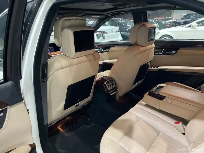 مرسيدس S600 موديل 2011 15