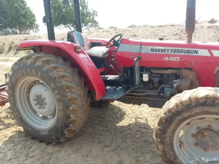 حراثة 440 بكامل محتوياتها ماشية 4800 موديل 2010 3