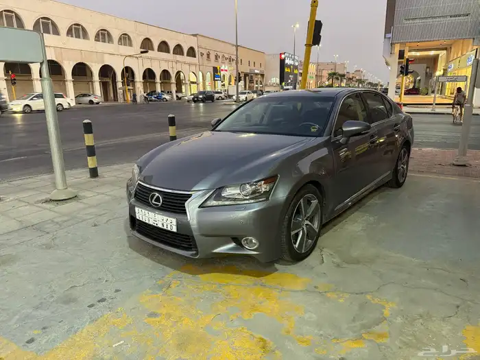 لكزس جي اس cc 5