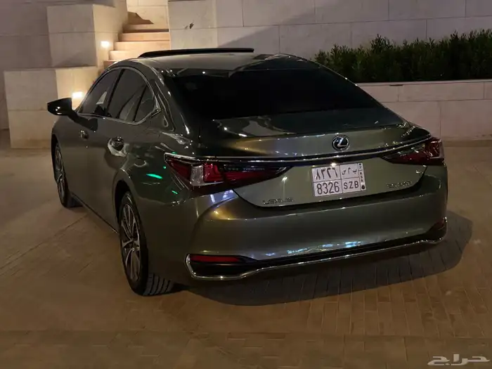 لكزس ES 250 عبداللطيف جميل 9